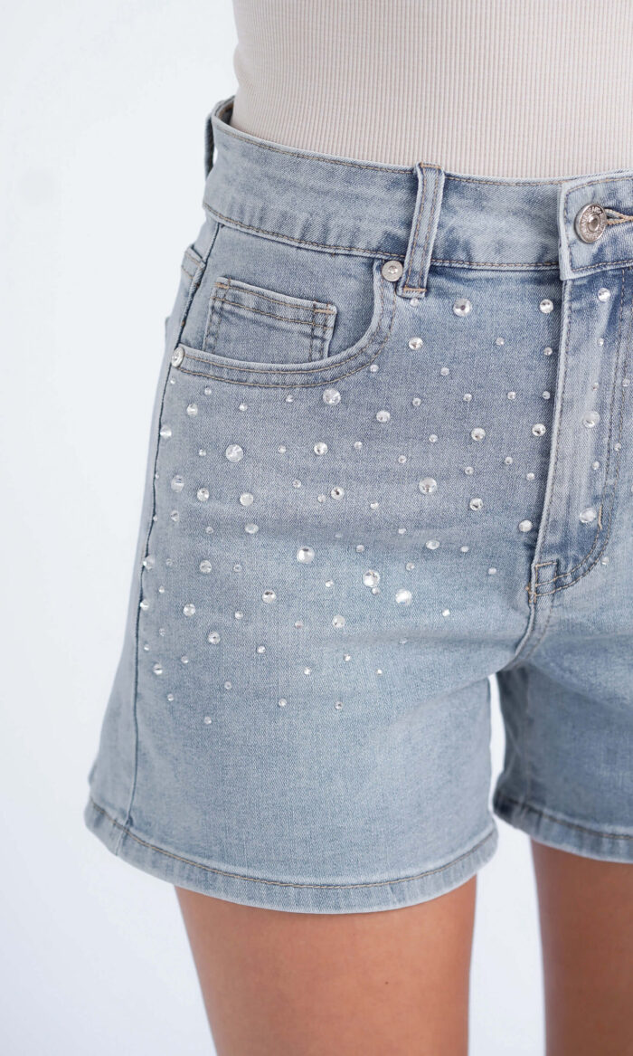 Alternative view of [Art SV36] Short