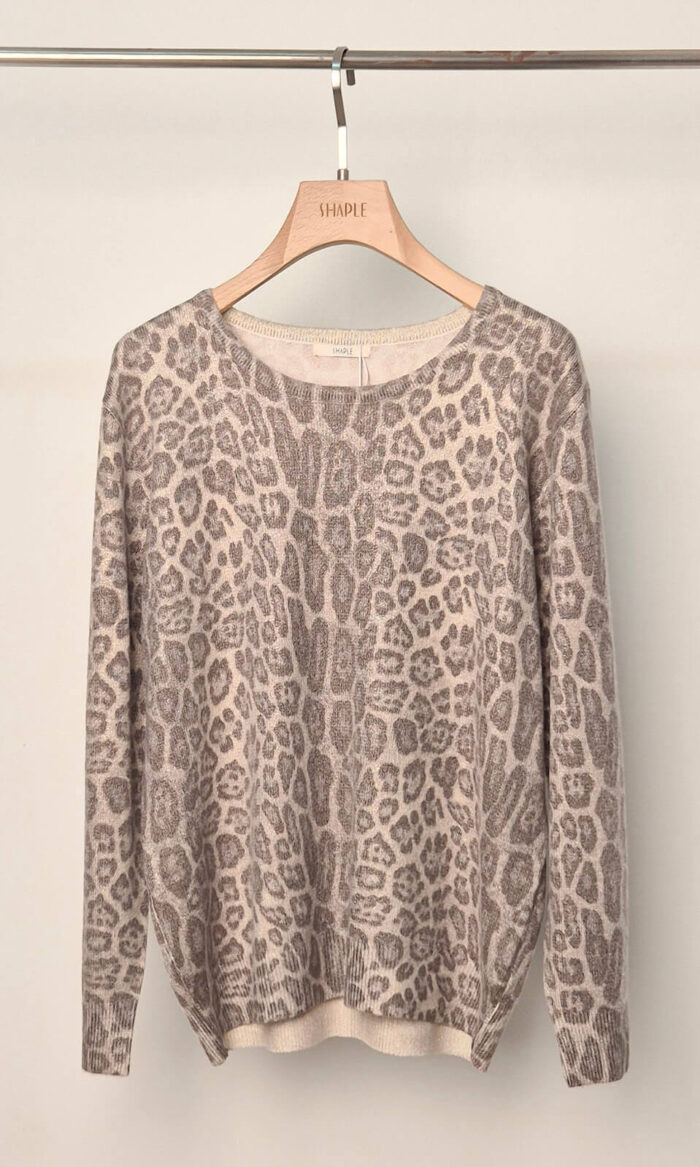 [085] Sweater